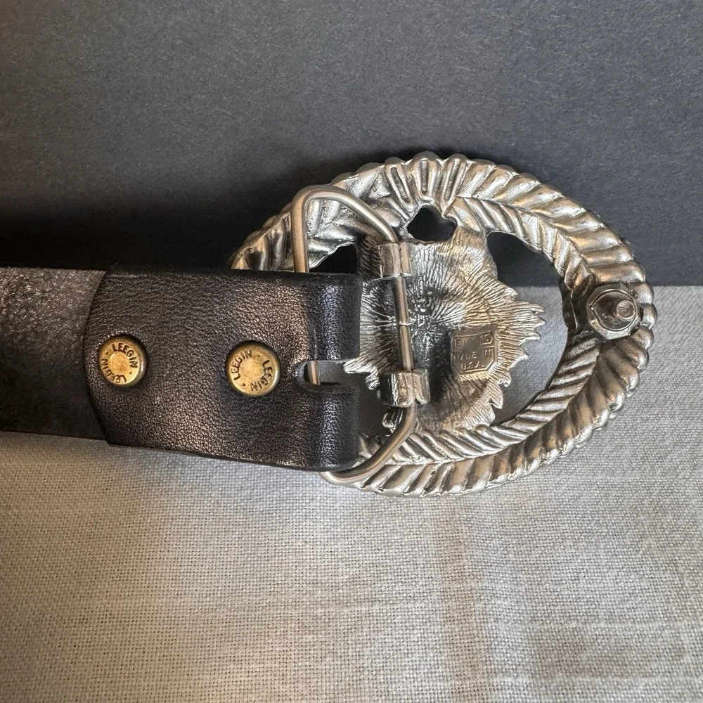Vintage Silver Wolf Dog Engraved Belt Buckle With Leegin Black Leather Belt 42